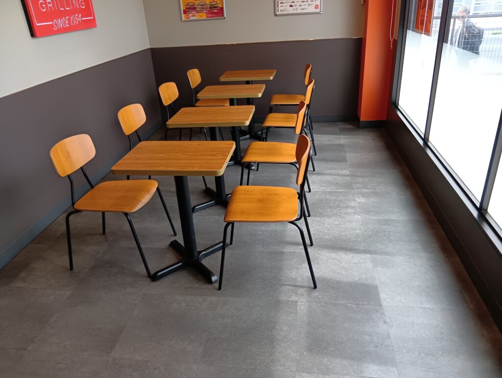 バーガーキングの店内